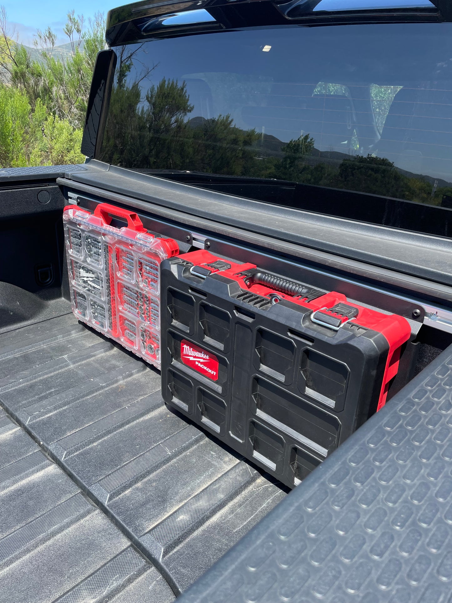 Packout Panel Compatible With Rivain R1T