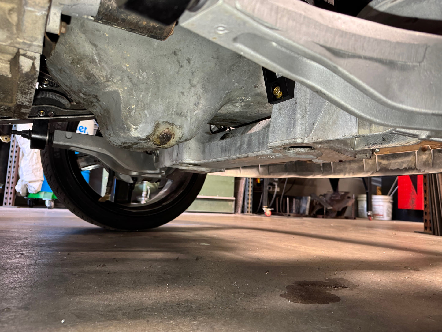 Crown Victoria Front Clip to Ford Small Block Engine Mounts (289/302/351)