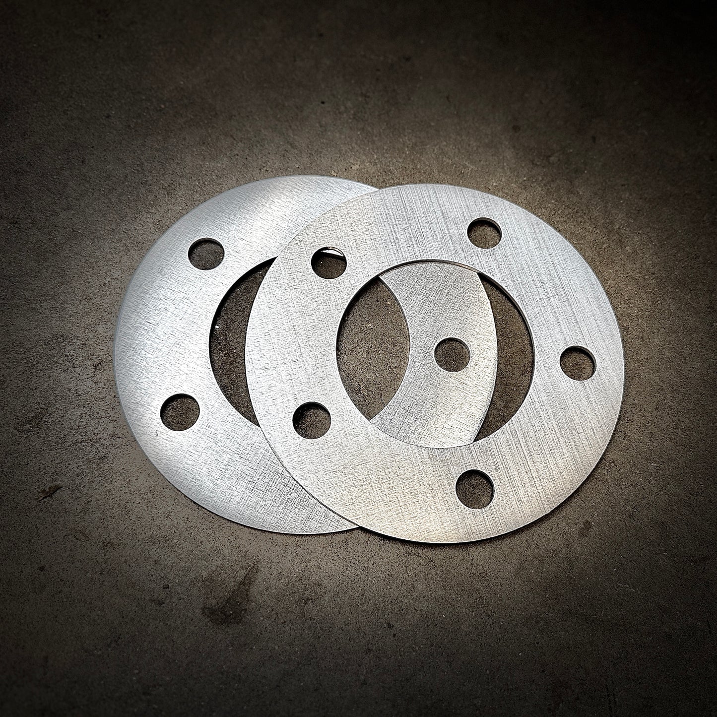 Range Industries Crown Victoria Brembo Modified Knuckle - 6 Pot 15 Rotor Spacer