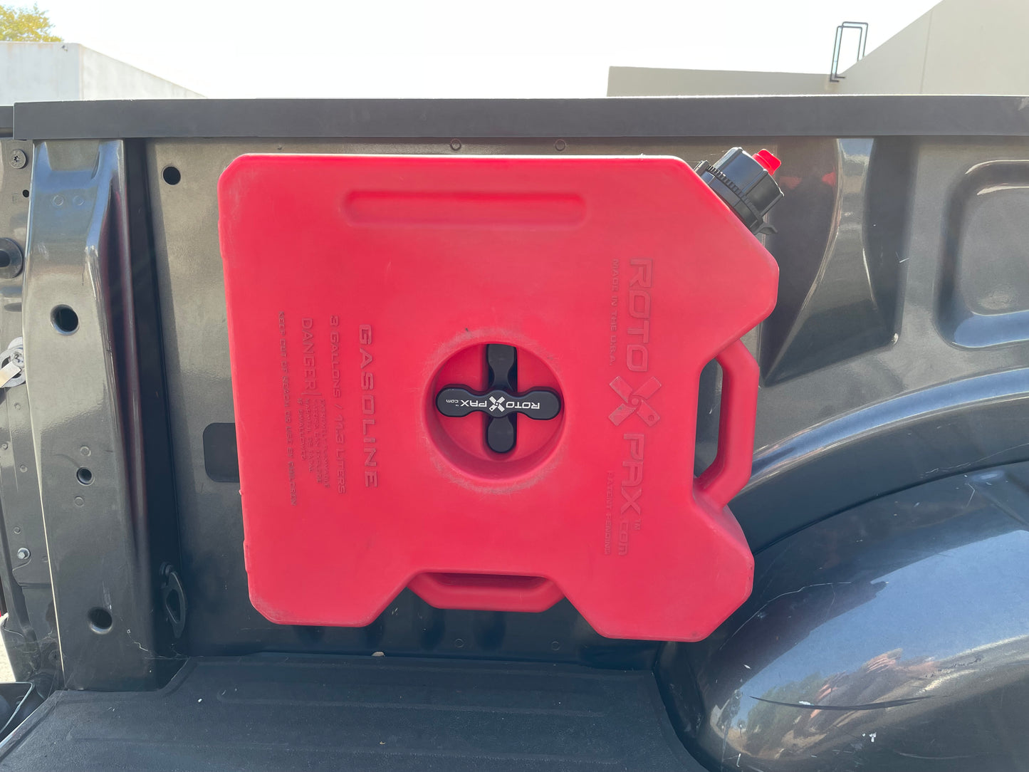 RotoPax Mounting Adapter F-150 F-250 F-350 (Rear Box Link Location)