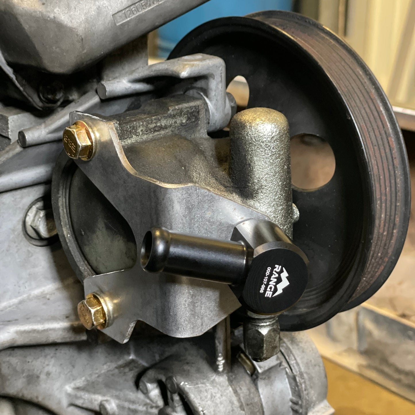 GM 4200 Power steering remote reservoir adapter