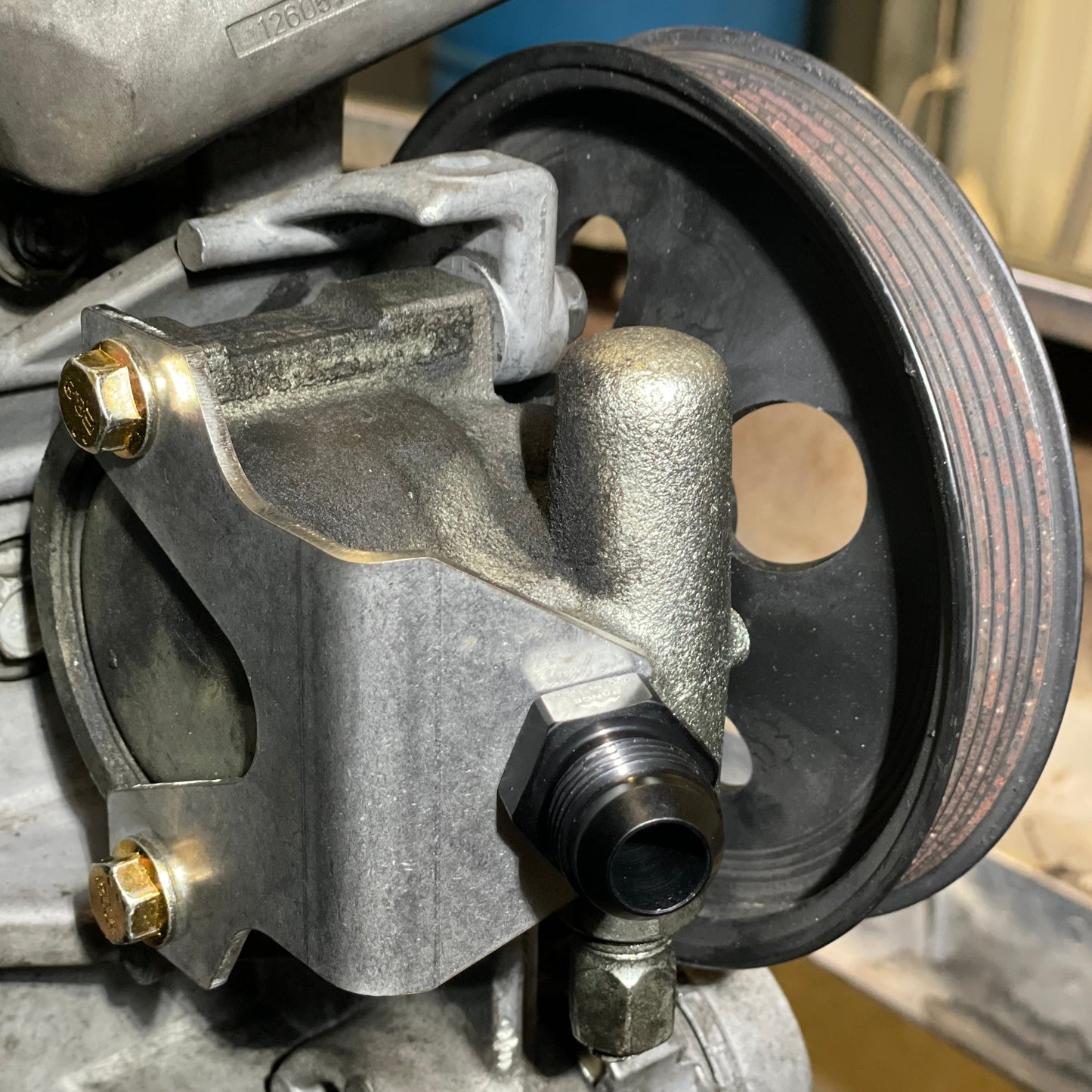 GM 4200 Power steering remote reservoir adapter