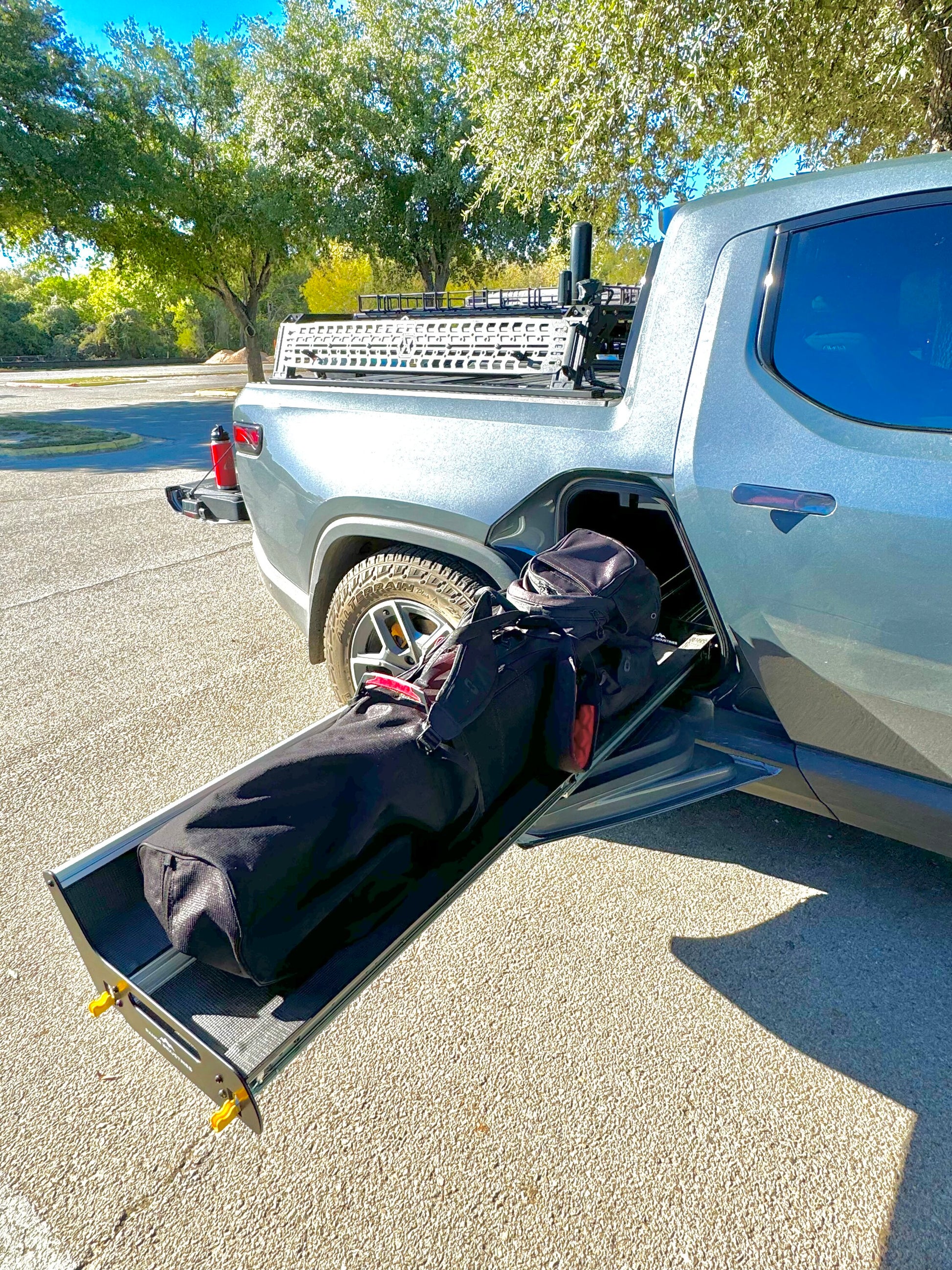 gear tunnel Gear Tunnel Slide Compatible With Rivian R1T – Range Industries