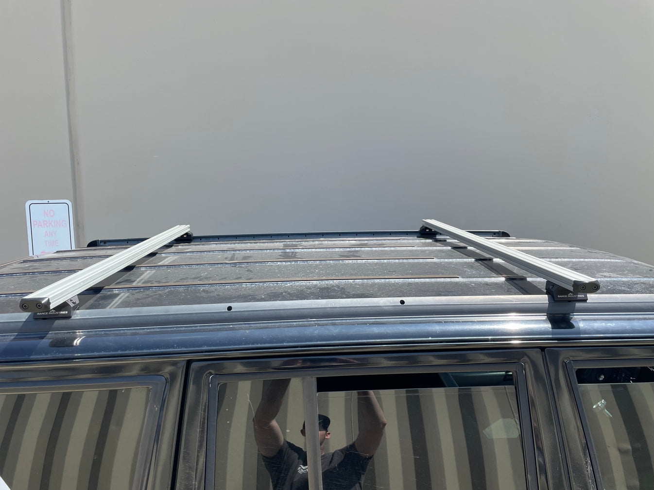 Jeep Cherokee XJ Crossbars Range Industries