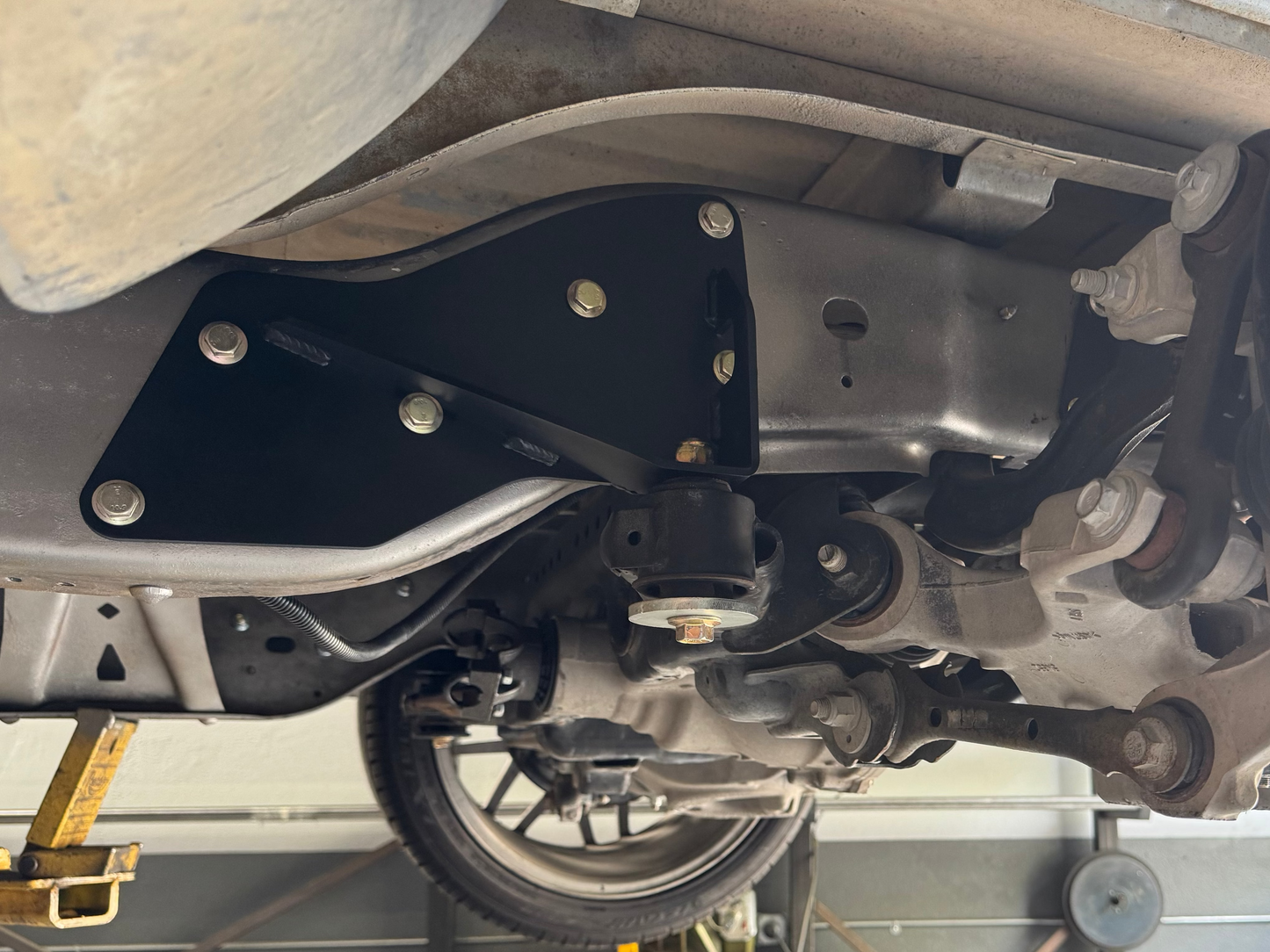 1980-1996 Bronco Bolt-In S550 / S650 Mustang Rear Mounting Kit
