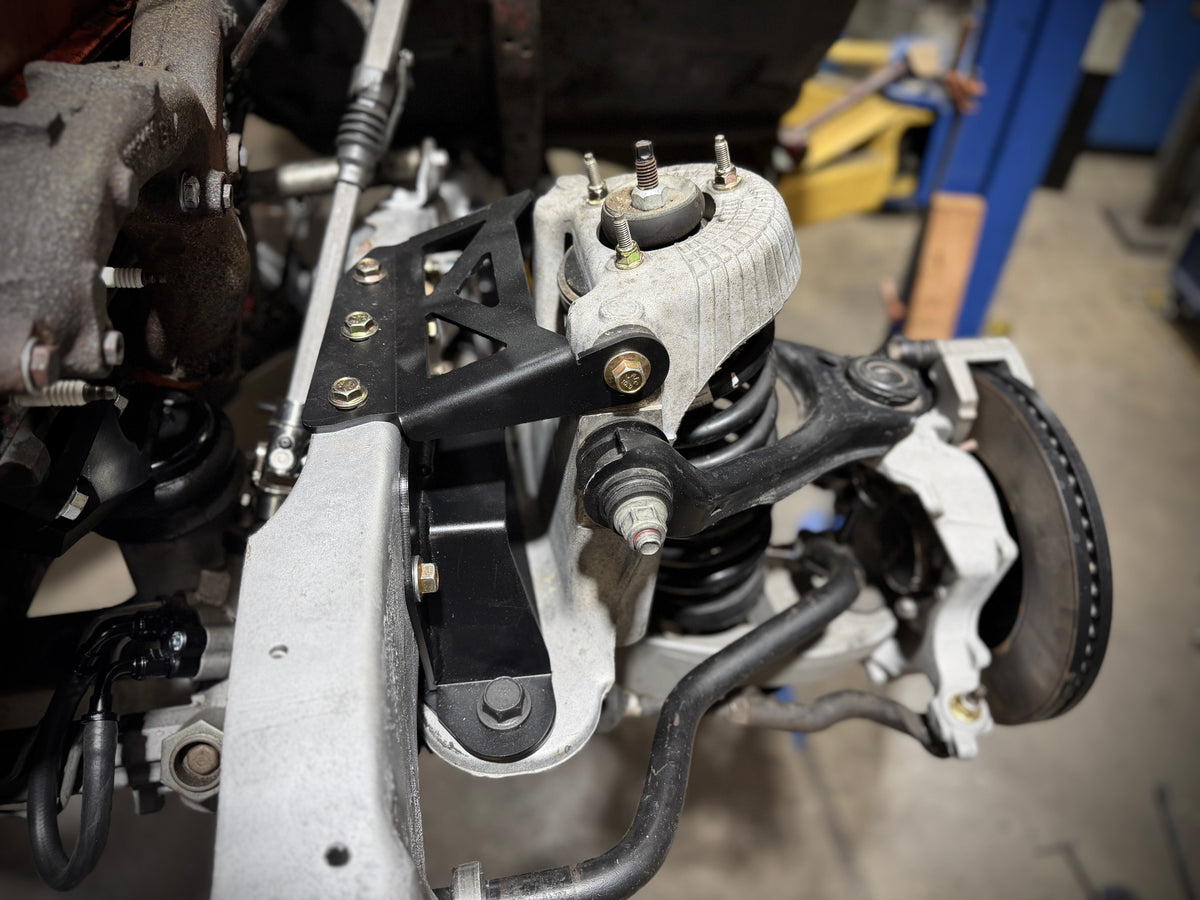 Range Industries 1967–1972 Chevy C10 Crown Victoria Front Suspension Mounting Kit installed