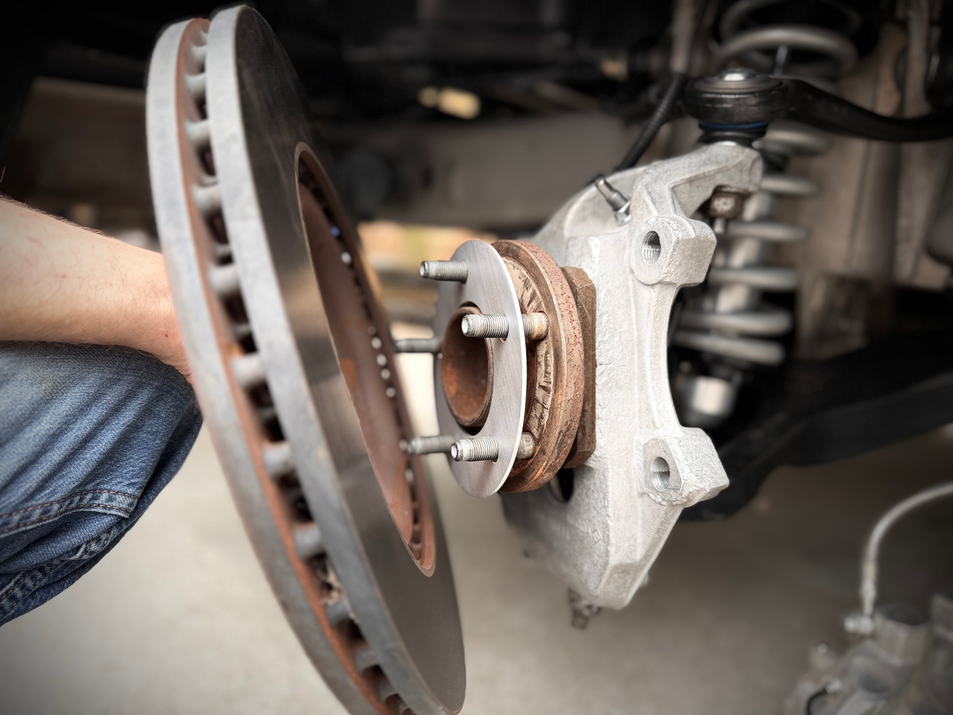 Range Industries Crown Victoria Brembo Modified Knuckle - 6 Pot 15  Rotor Spacer