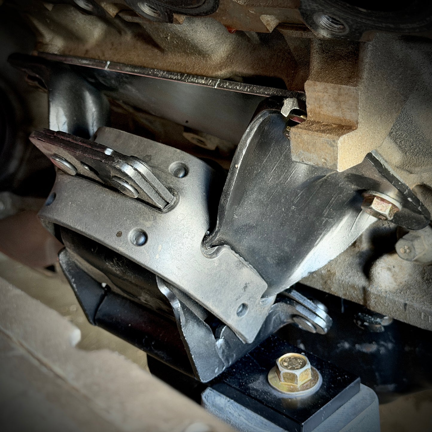 Ford Coyote / Mod Motor to Crown Vic Engine Mounts (Setback Adapter)